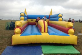fun-tasia Bungee Run Hire Profile 1