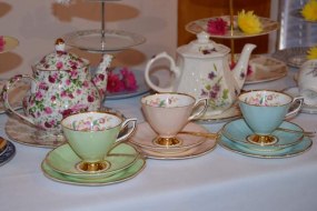 Dainty Little Teacups Vintage Crockery Hire Profile 1