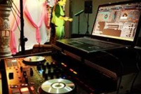 Asian DJ Manchester Bands and DJs Profile 1