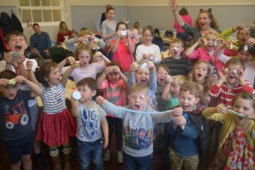 Devon Science Parties & Entertainment Children's Party Entertainers Profile 1