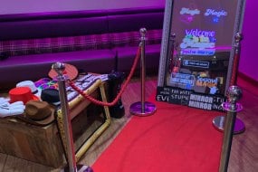 Express Yourselfie Photo Booth Hire Profile 1