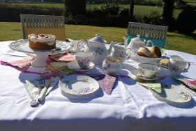 Deborahs Vintage China Hire Vintage Crockery Hire Profile 1