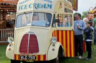 Vintage Retro Ice Cream Van