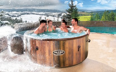High Quality Hot Tubs in ALL Seasons