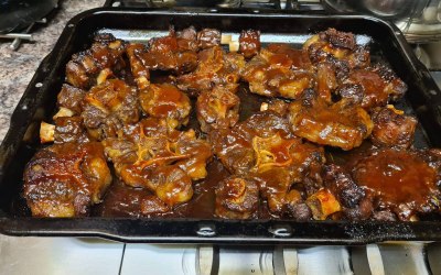 bbq oxtails yum