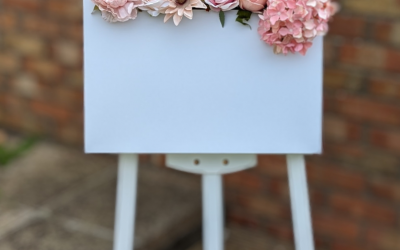 Personalised signs & easel Hire