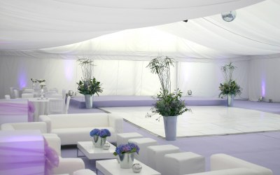 White flat linings in a 15m wide wedding marquee with mauve carpet