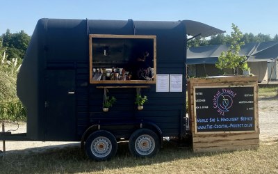 Our horsebox bar is perfect for outdoor events
