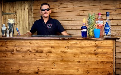 The rustic bars are ideal for indoor/smaller venues. 