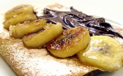 Going banana with melted chocolate 