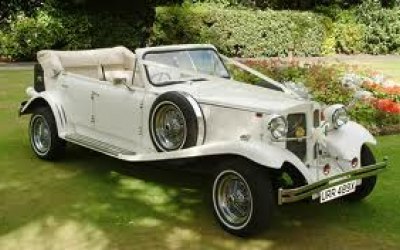 Vintage Wedding Car 