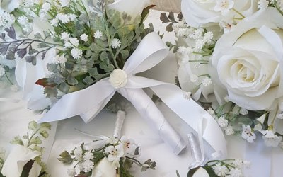 White Rose and Gypsophilia Collection 