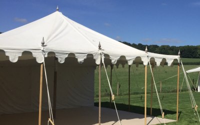 Classic pole and rope tent