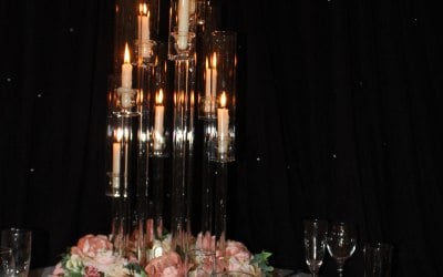 We stock over 30 diffrent types of centrepieces 