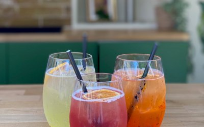 live life with more spritz with an Aperol, Limoncello or perhaps a Negroni Sbagliato