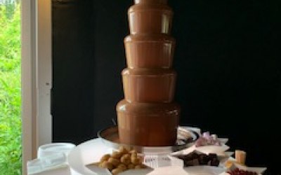 6 tier chocolate fountain. Luxury belgian chocolate 