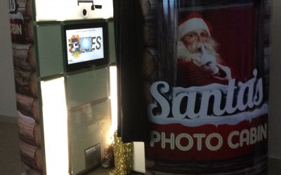 Santas Cabin Photo Booth
