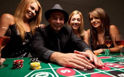 Roulette, blackjack and many more - add a Fun Casino