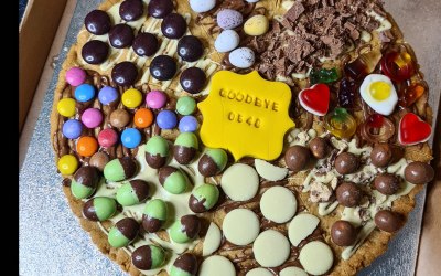 Our Giant Loaded Cookies come with 8 different toppings - chosen by you! And personalised too!