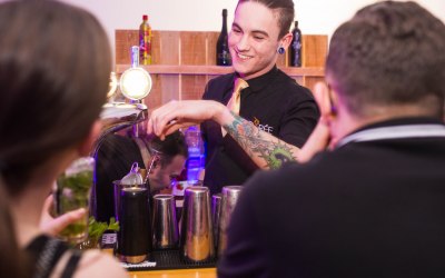 Party bar hire london