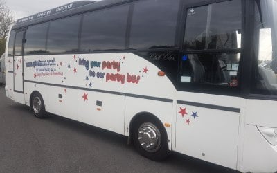 32 seater partybus