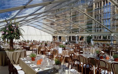Summer wedding is a spectacualr location under clear roofs.