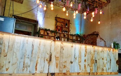 Our Eco set up with Edison lighting rig and a rustic back bar.