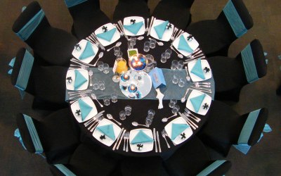 Wedding table setup - Black and Blue 