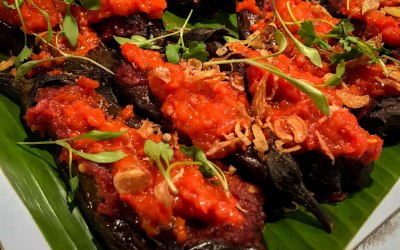 Grilled aubergine with tomato & chilli sauce