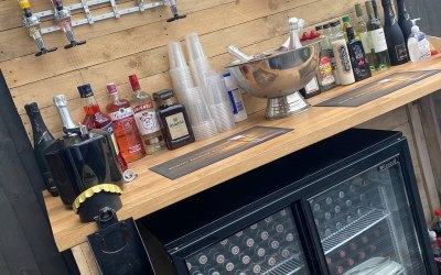 Dry hire of a back bar
