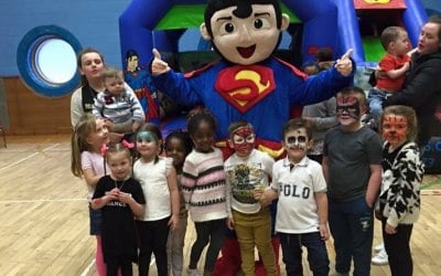 Face Painter, Balloon Modelling and Mascot hire Glasgow:  https://www.splashinflatables.com/category/face-painting-deals#BodyContent