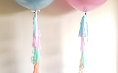 Giant latex balloons with tassel tails