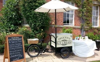 Derbyshire Ice Cream Bike wedding 07551 756355