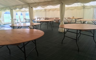 5ft round tables