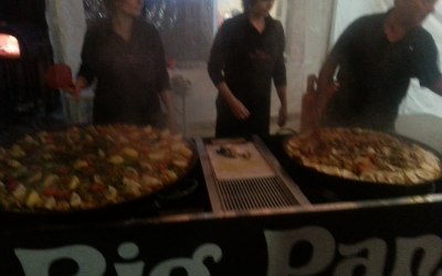 Big pan paella