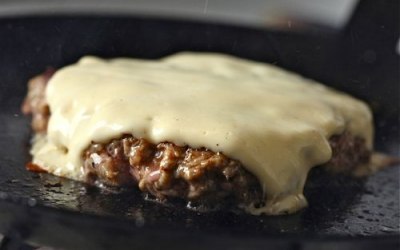 burger melted cheese