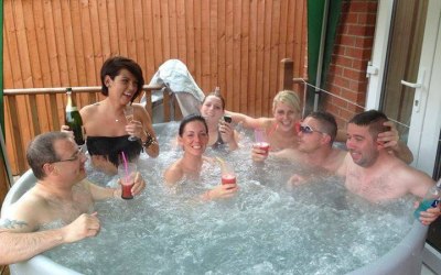 Perfect hot tub to hire for parties