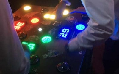 2 and 4 player Strike a light reaction machines