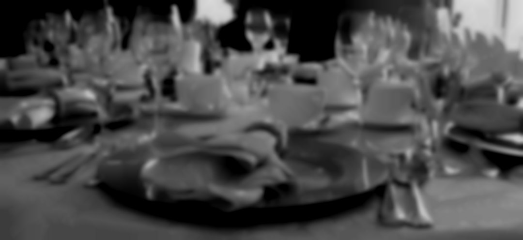 Lovely settings for dinner parties Elegant Dinner parties catered for in the comfort of your own home.