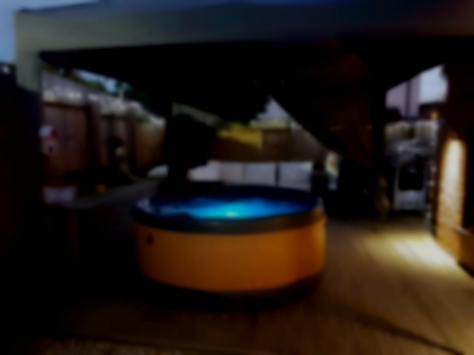 Hot tub with Gazebo