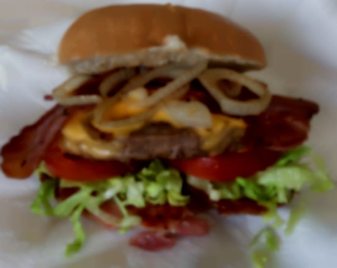 Aunty L's Gourmet Burger