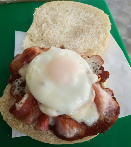 Whatyer Gerrin Mi Duck?