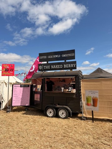 tnb-horsebox.jpg