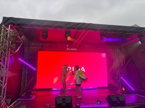 01-barnsley-pride-stage-wide.jpg