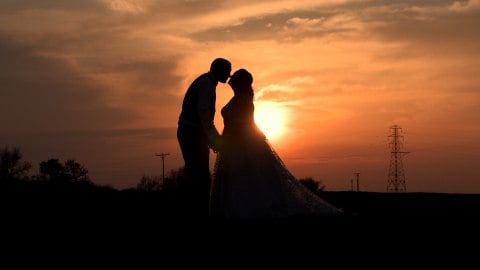 wedding-highlights.00-05-39-09.still001.jpg
