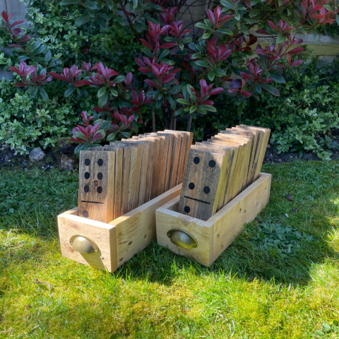 garden-games-dominoes.png