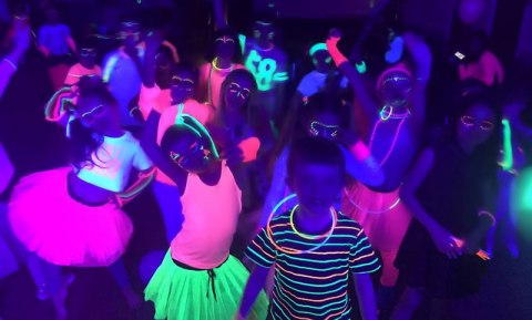 dj-grant-uv-glow-party.jpeg
