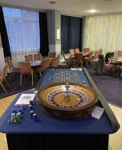 2nd-set-roulette-table.jpg