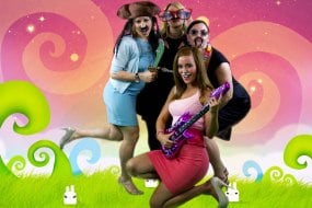 Photo Booth Studio Party
Entertainers Profile 1