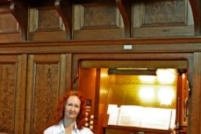 Lily G. Datony - Pianist/Organist Wedding Band Hire Profile 1
